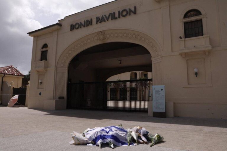 Strage Bondi Beach, da governo australiano ok a riforma legge sulle armi