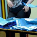 Sondaggio Emg, centrodestra al 44% e centrosinistra al 43,1%. In calo Vannacci