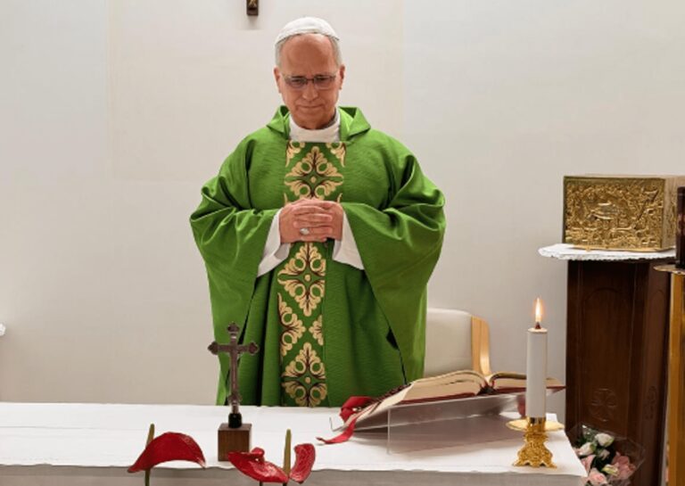 Papa Leone XIV, il nuovo bollettino: “Costante miglioramento condizioni generali. L’Angelus ci sarà”