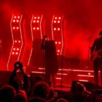 The Strokes, a Bologna anche ‘Bella ciao’ per una band che non vuole piacere a tutti i costi
